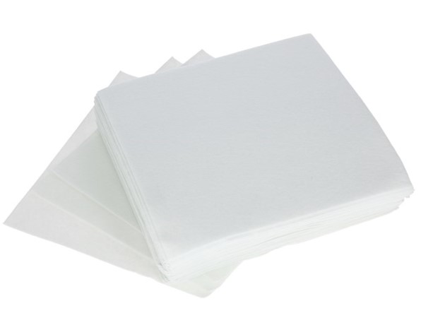 Napkin reusable for wiping the udder