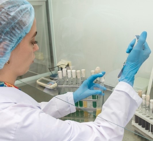 Antibiotics in milk is a problem that worries many people. But where do they come from in milk?