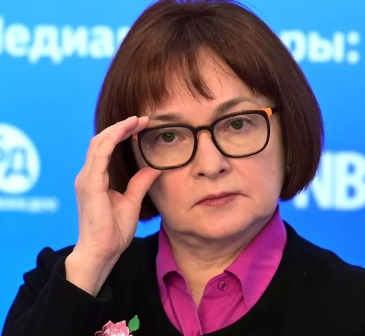 The Central Bank outlined employee retention strategies amid a labor shortage.