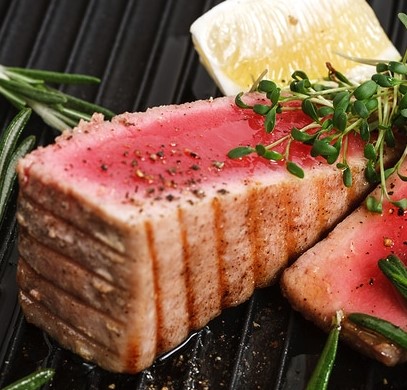 Antibiotics in tuna: an important health and environmental issue